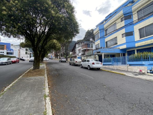 EDIFICIO EN VENTA (IDEAL PARA CLÍNICAS/HOTEL)