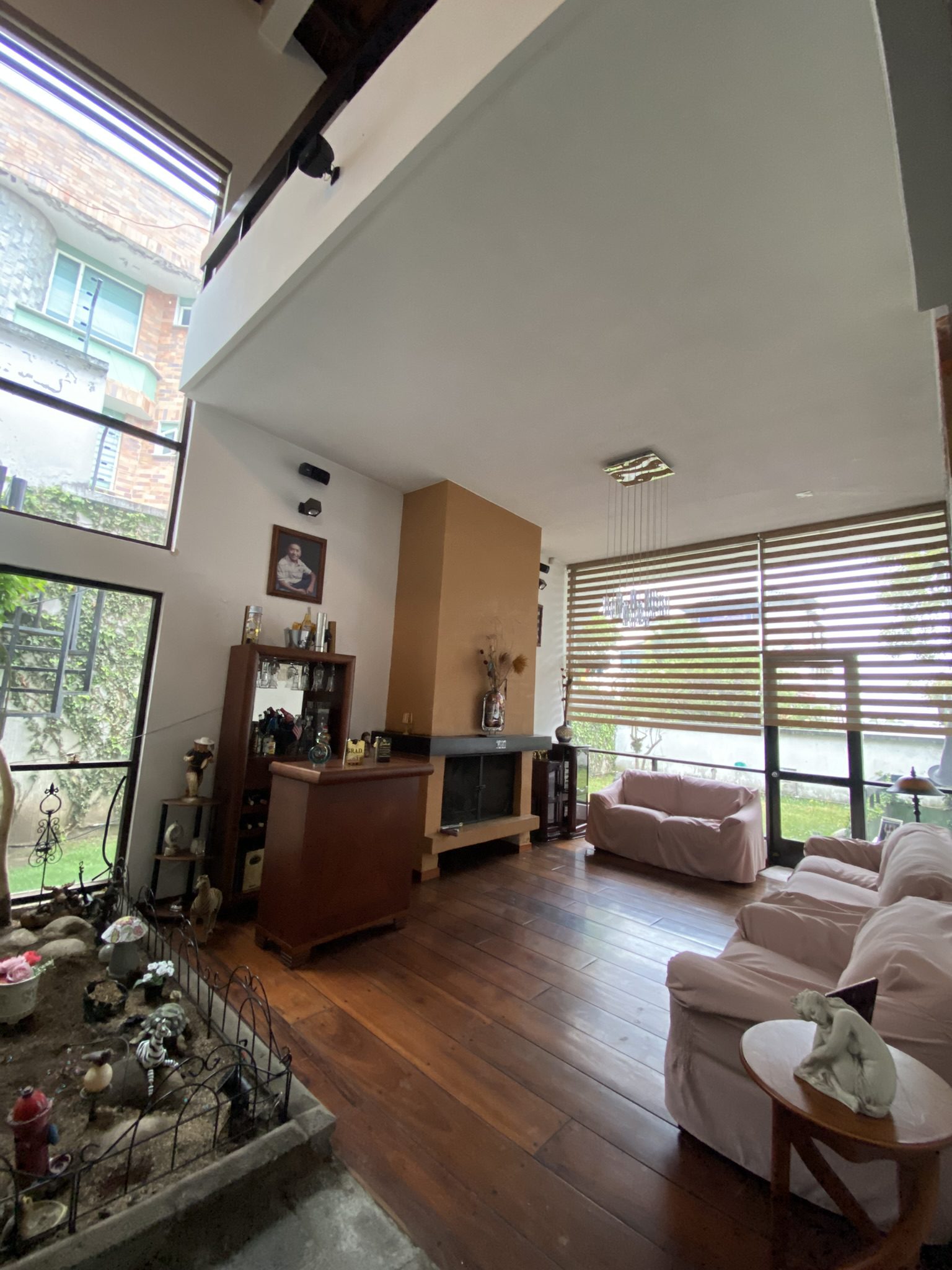 CASA GRANDE REMODELADA SECTOR GRANDA CENTENO