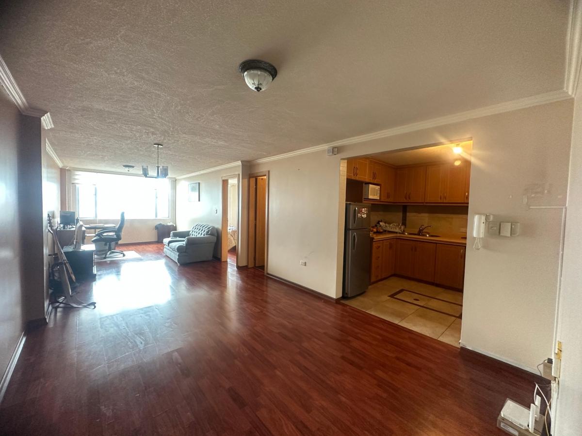 1024895643 En Venta Amplia Suite Sector Real Audiencia
