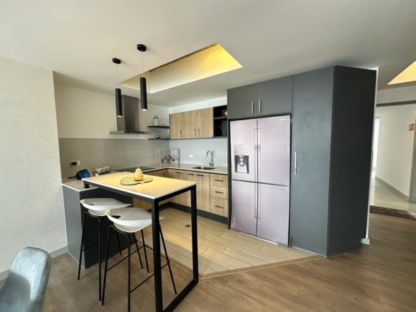 Venta Dpto Estrenar 3 Dorm con Balcón en Monteserrín: Ascensor y Alta Seguridad