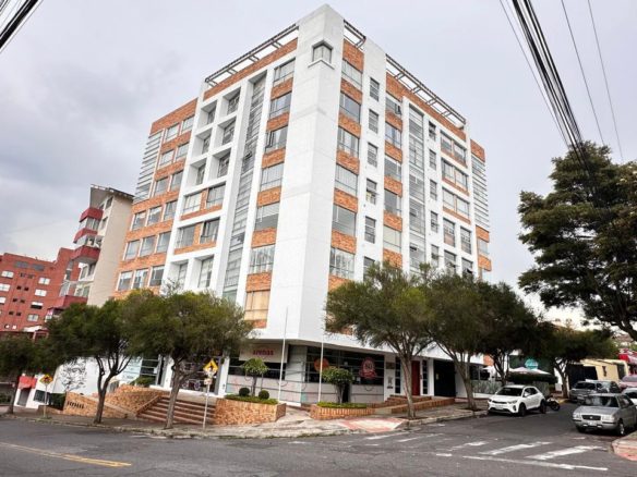 Venta Suite La Floresta Cerca Universidad Católica
